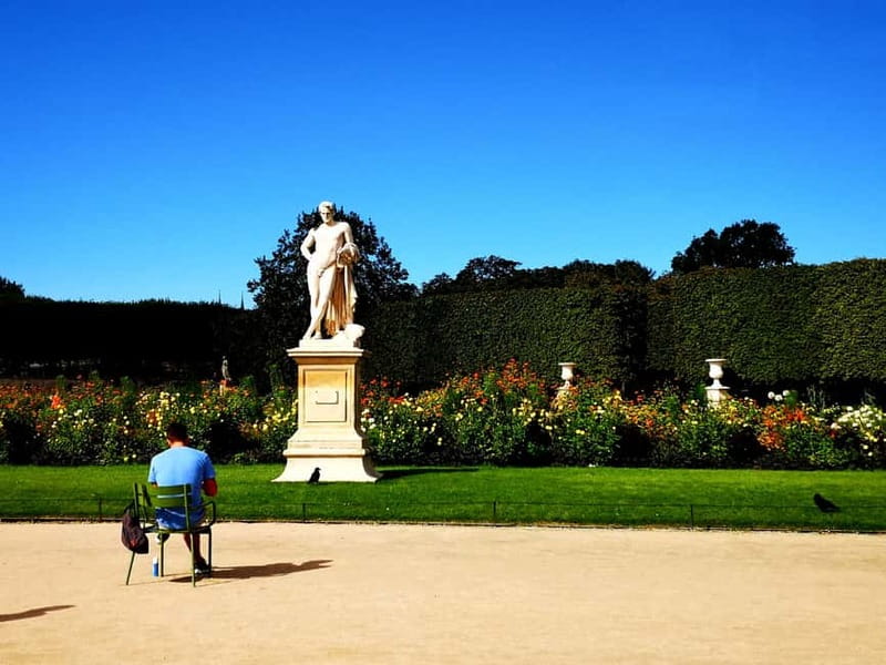 Paris: private city tour with seine river cruise - Who should book this Paris experience?