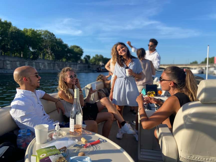 Paris: Private pontoon boat cruise on the Seine - What this Seine cruise is really like