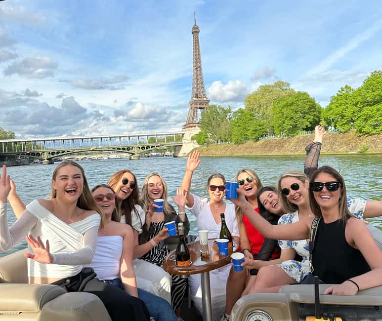 Paris: Private Seine River Cruise - Choosing between Initiation, Exploration, and Conquête