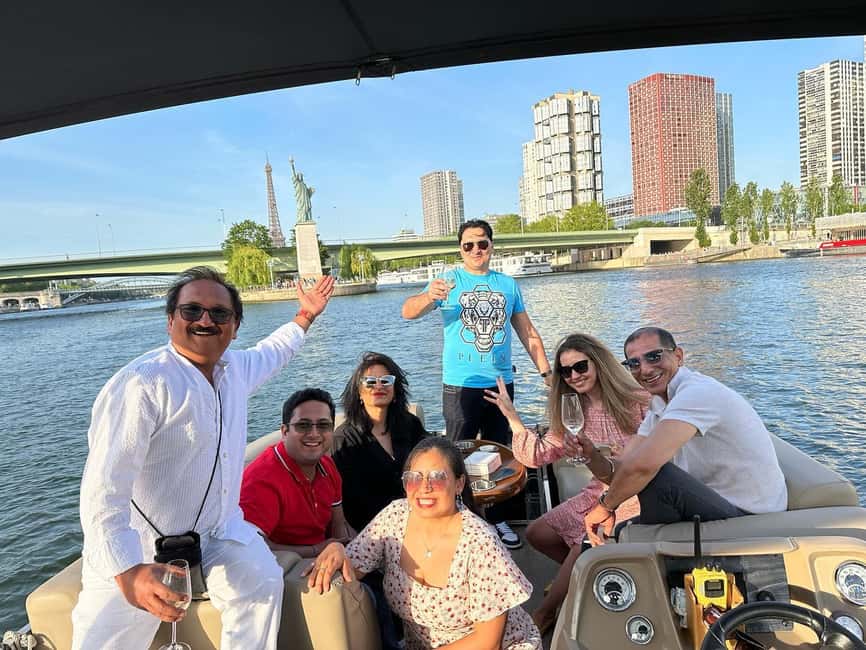 Paris: Private Seine River Cruise - Île de la Cité and Notre-Dame
