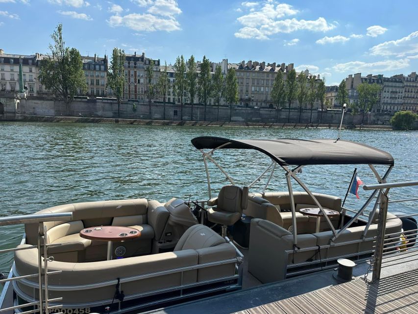 Paris: Private Seine River Cruise - Is $577 good value for your group?