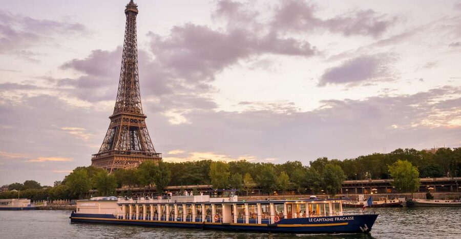 Paris: Romantic Cruise with 3-course Dinner on Seine River - Bercy marks the turning point