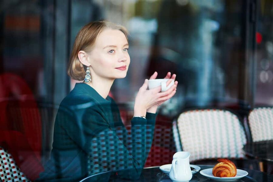 Paris: Seine Cruise & French Breakfast by the Eiffel Tower - What the one-hour Seine cruise shows you