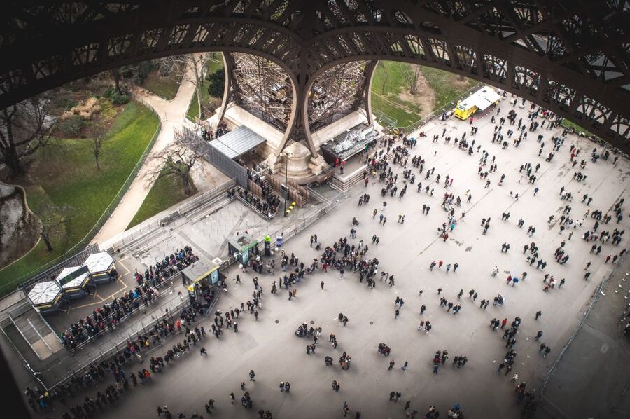 Paris: Seine Cruise with Snack/Optional Eiffel Tower Ticket - FAQ