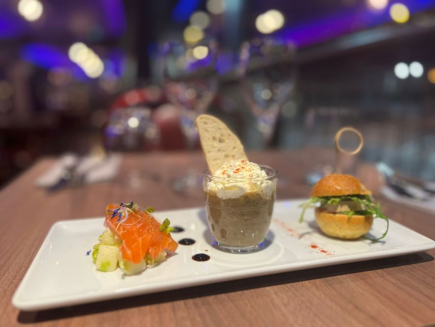 Paris: Seine River Bistronomic Dinner Cruise - A Paris dinner with the Seine as your dining room