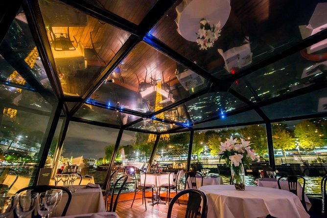 Paris Seine River Dinner Cruise with Champagne and Window Seating - What the Window Seat Really Adds