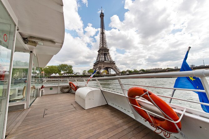 Paris Seine River Hop-On Hop-Off Sightseeing Cruise by Batobus - What the $27.56 price really buys