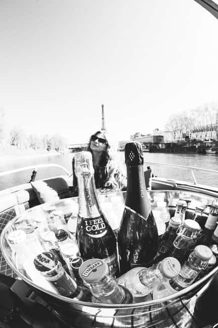 Paris: Seine River Private Cruise - A small boat gives Paris room to shine