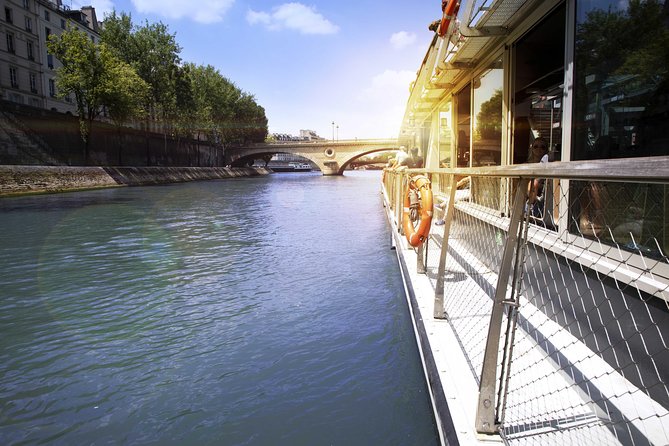 Paris Seine River Sightseeing Cruise with Commentary by Bateaux Parisiens - Pont Alexandre III and the first grand views