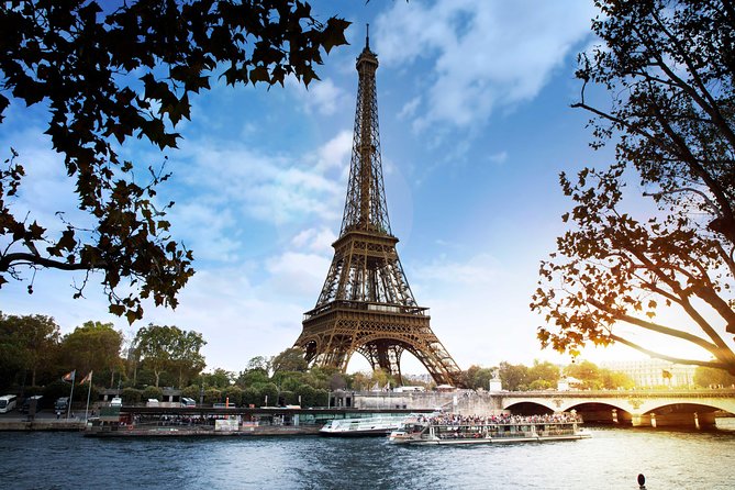 Paris Seine River Sightseeing Cruise with Commentary by Bateaux Parisiens - Starting below the Eiffel Tower at Port de la Bourdonnais