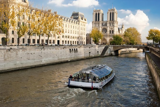Paris Tour with Lunch at the Eiffel Tower and Seine River Cruise - How the timing works in real life