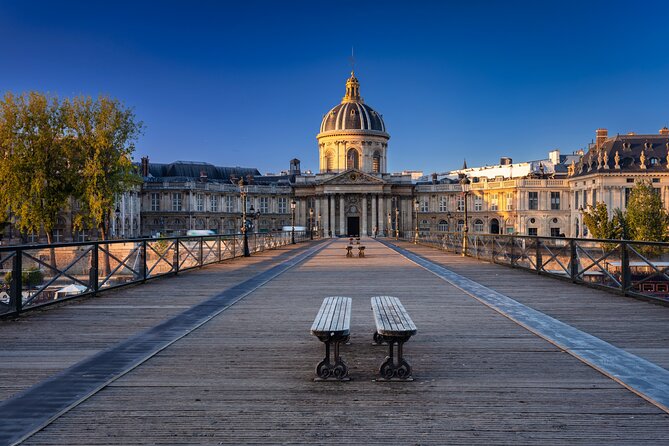 Paris TV Character Walking Tour with Optional Seine River Cruise - Starting at Place de l’Estrapade