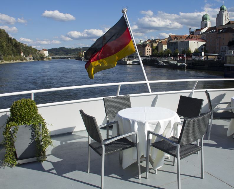 Passau: Floating City Highlights Tour on the Danube and Inn - Why Passau is best understood from the river