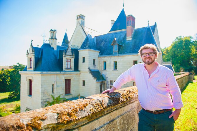 Picnic in the Vines - A Unique Loire Wine Experience - Walking the vines and learning about terroir