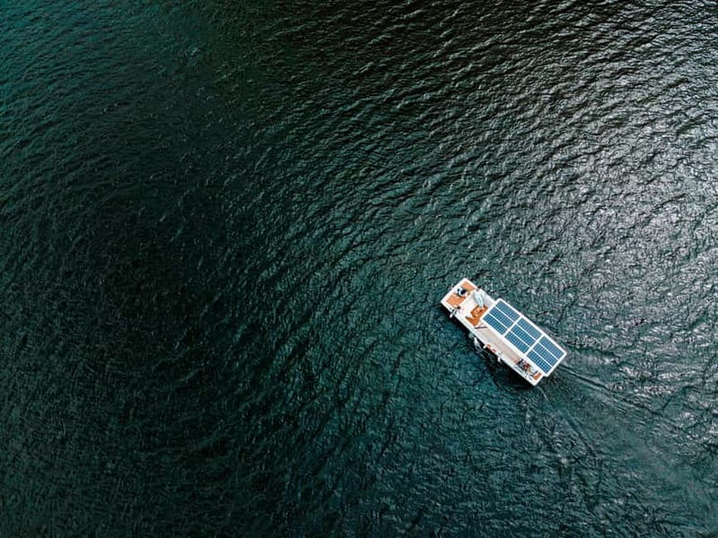 Pinhão: Douro River Solar Boat Tour with Wine Tasting - Leaving Pinhão for the Douro Valley