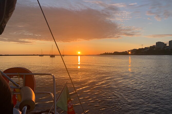 Port : Sail, Sip & Savor : Douro Boat Tour With Wine Tasting - The Electric Car Museum and a useful route detail