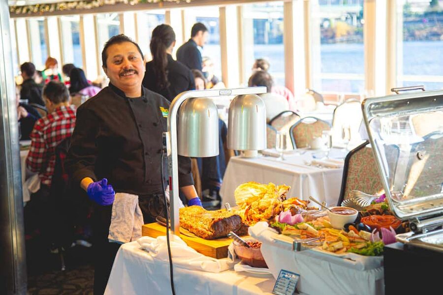 Portland: Brunch Cruise on Willamette River - Who will enjoy this cruise most