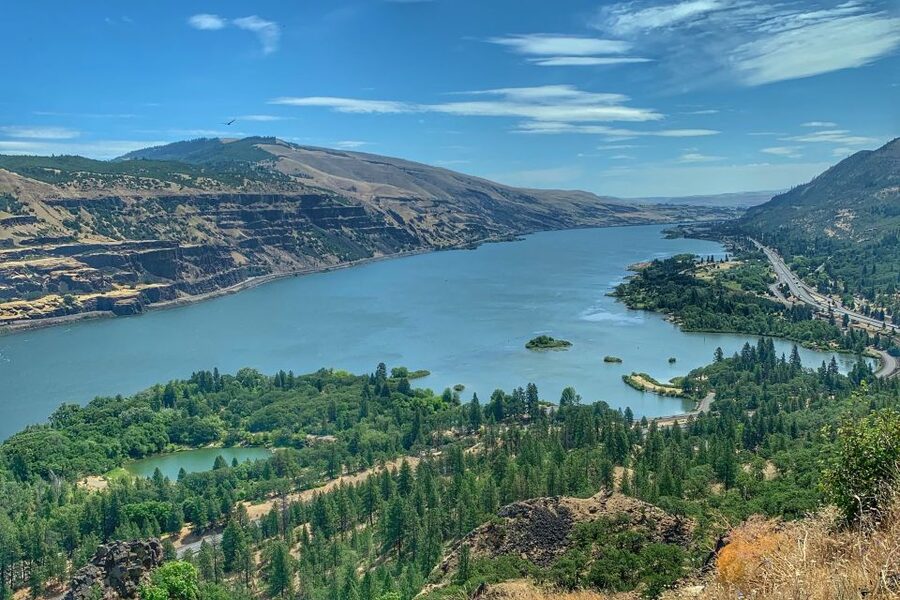 Portland: Columbia River Gorge Waterfalls Morning Tour - Portland Women’s Forum gives you the first wide view