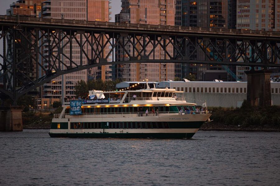 Portland: Dinner Cruise on the Willamette River - Is $129 a Fair Price?