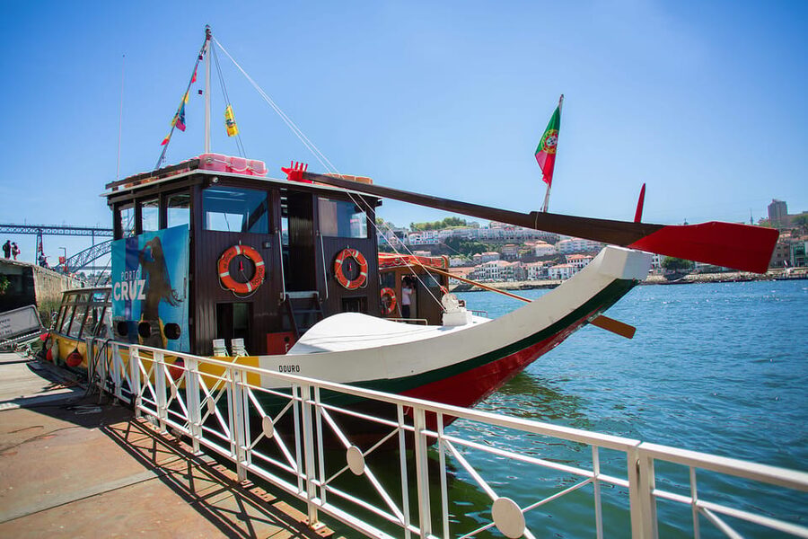 Porto: 50-Minutes Rabelo Boat Cruise on the Douro River - Key points to know before you board