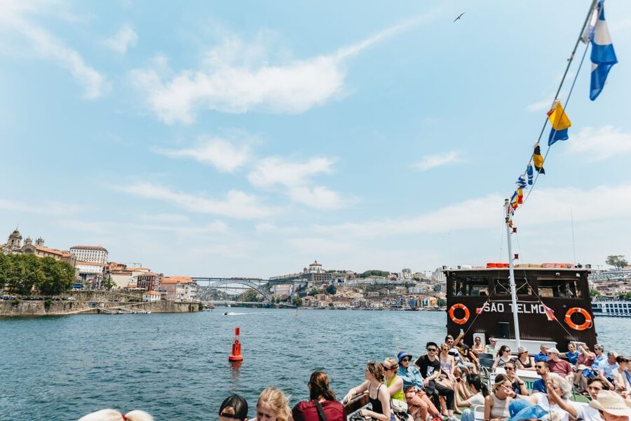 Porto: 6 Bridges Douro River Cruise - Choosing the best time of day