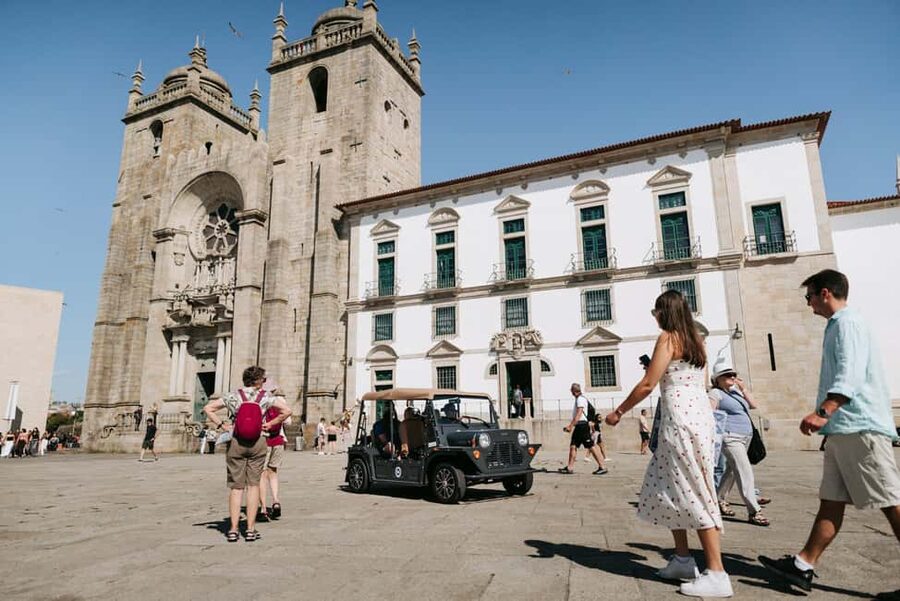 Porto and Foz: Private Douro City Tour in an Electric Ford T - Key points to know before you book