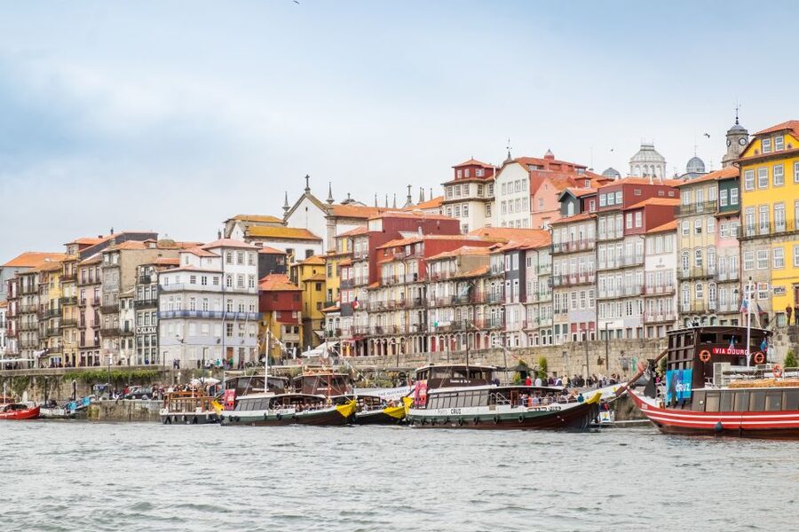 Porto: City Train Tour, River Cruise & Wine Cellar - The city train is a useful first look at Porto