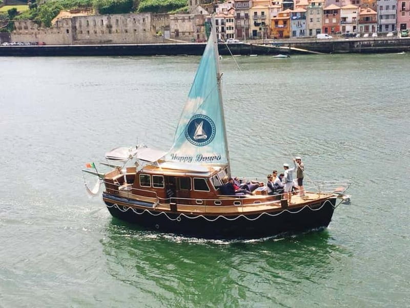 Porto: Classic Boat Cruise on the Douro River - Arrábida Bridge and the first river views