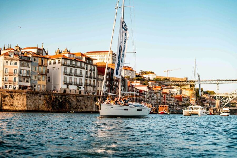 Porto: Daytime or Sunset Douro River Cruise With Port Wine - Leaving the Marina and Reaching Arrábida Bridge