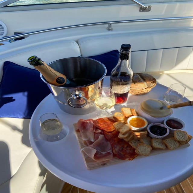 Porto: Douro River Boat Tour w/ Portuguese Wines & Tasting - Vinho verde, port, and a generous tasting plate