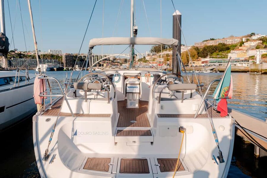 Porto: Douro River Boat Tour with Wine Tasting - Key points before you book