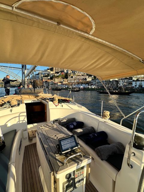 Porto: Douro river Boat tour with wine tasting (small group) - Who will enjoy this cruise most?