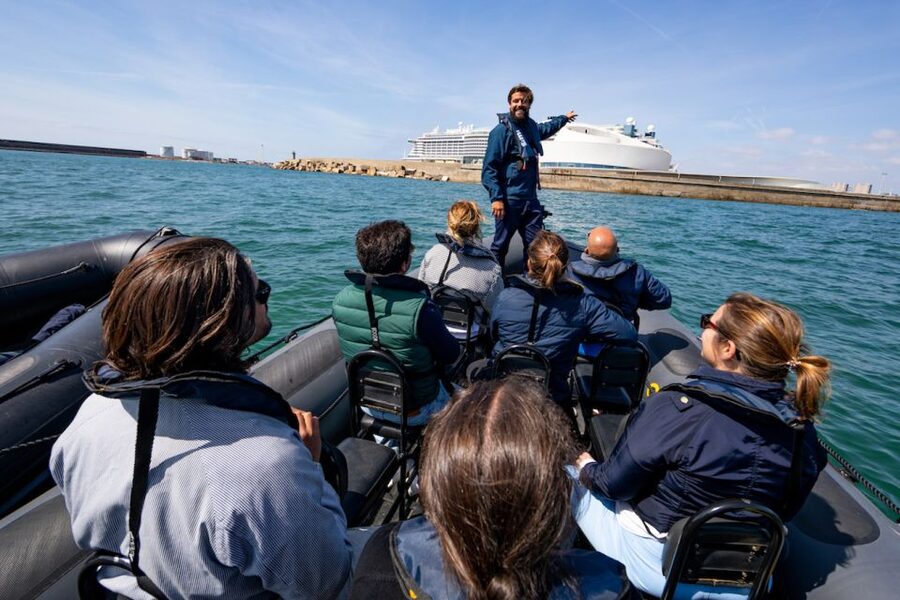 Porto: Douro River Speedboat Tour - The first run along the Douro