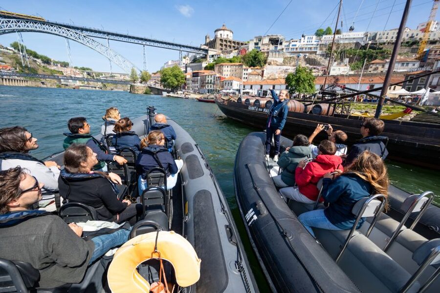 Porto: Douro River Speedboat Tour - Passing the Arrábida Bridge
