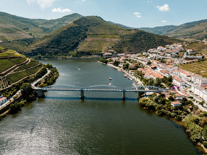 Porto: Douro Valley Full-Day Boat, Train, and Lunch Tour - Is $128 good value?