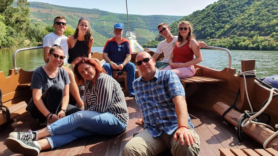 Porto: Douro Valley Tour W/ Wine Taste, Boat Cruise & Lunch - Leaving Porto and reaching Amarante