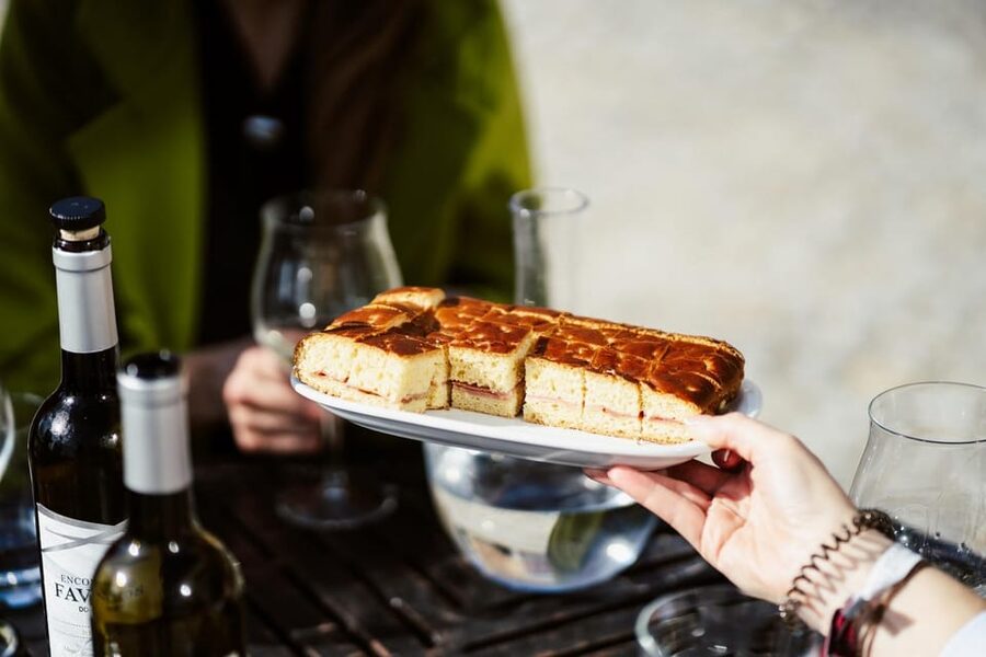 Porto: Douro Valley Tour with 2 Wineries, Lunch and Cruise - Cruising from Pinhão for one hour