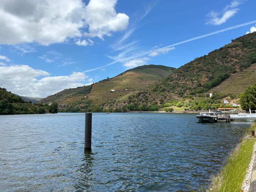 Porto: Douro Valley Wine Tour in a Small Group with a Boat Ride, Wine & Food - Why this Douro day works well from Porto