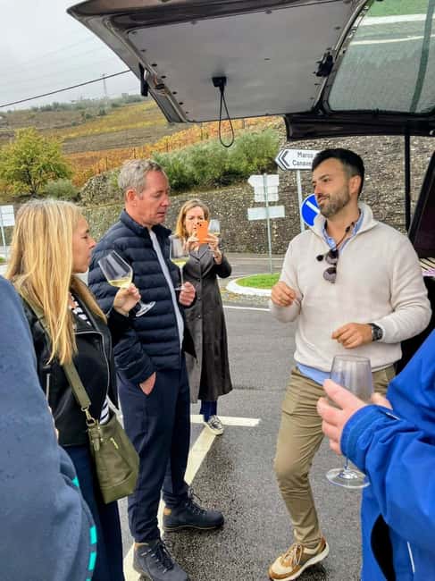 Porto: Douro Valley Wine Tour in a Small Group with a Boat Ride, Wine & Food - Extra viewpoints and possible route changes