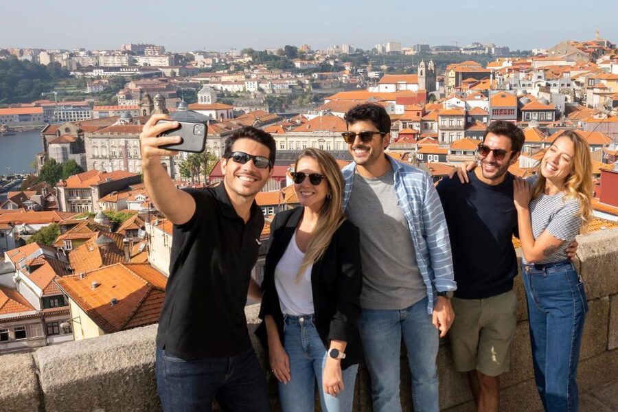 Porto: Helicopter Ride, Guided Walking Tour & River Cruise - The helicopter flight: short, exciting, and weather dependent