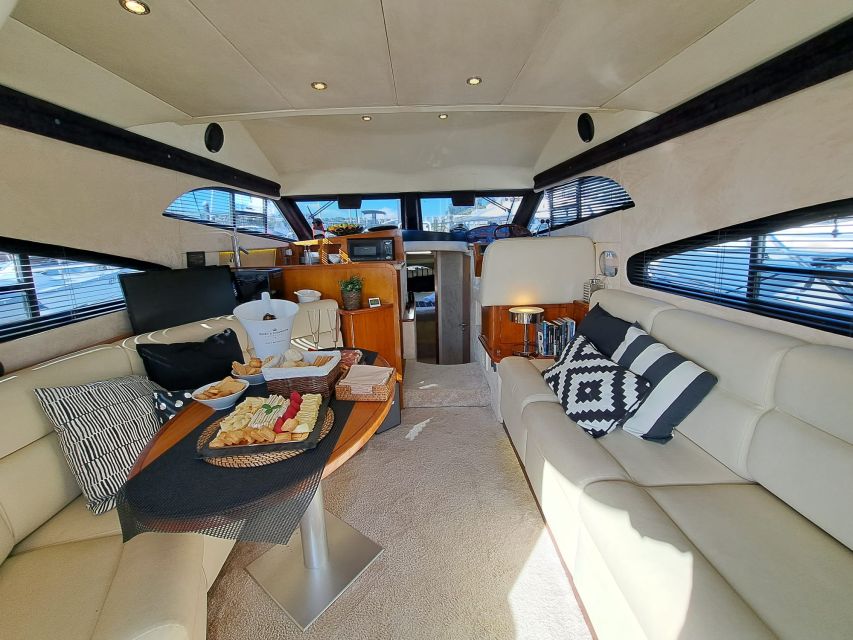 Porto: Luxury Yacht Tour of the 6 Bridges and Douro Estuary - Foz do Douro and the Douro Estuary Nature Reserve