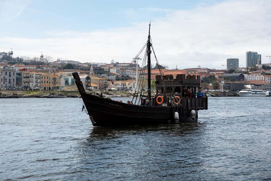 Porto: Pirate Ship Cruise on the Douro River - Starting at Cais da Ribeira