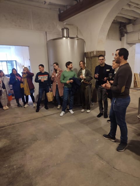 Porto: Port and Douro Wine Walking Tour with 9 Tastings - The first hour at Vasques de Carvalho