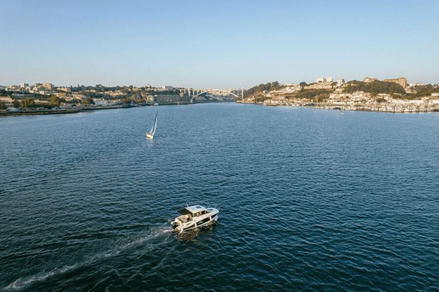 Porto: Private Boat Tour in Douro River - A private view of Porto from the Douro