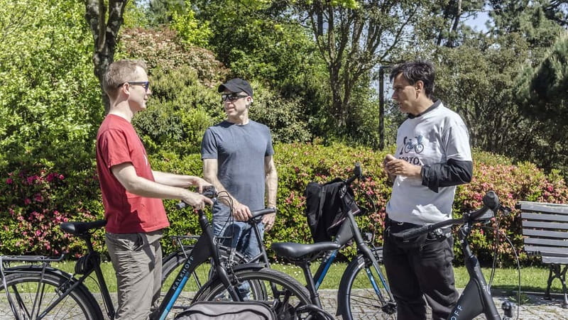 Porto Private E-Bike Tour: Douro River, Parks & Beaches - Castelo do Queijo and Matosinhos Beach