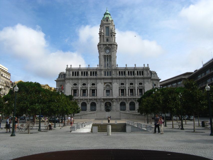 Porto Private Half Day Walking Tour: Cruise & Wine Tasting - Should you book this Porto tour?
