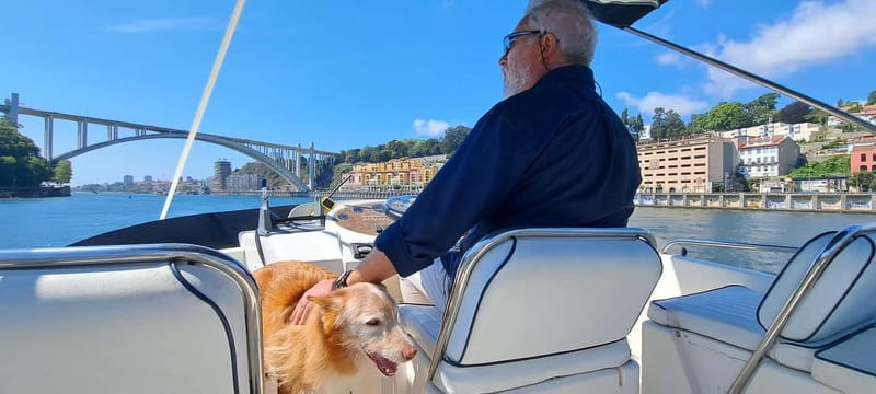 Porto: Private Yacht Tour on Douro River - up to 12 people - What the boat setup means for you