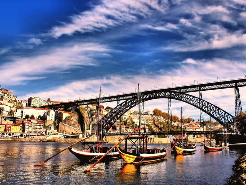 Porto: Sunset Cruise on the Douro River & Iconic Bridges - A scenic ride, not a full history lesson