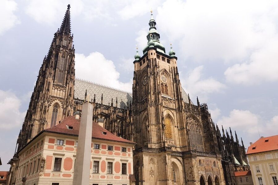 Prague: 6-Hour Tour with River Boat Cruise and Lunch - Is $129 a fair price?
