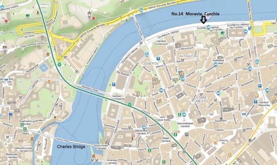 Prague: Lunch Cruise on Vltava River with open Buffet - Old Town seen from the river